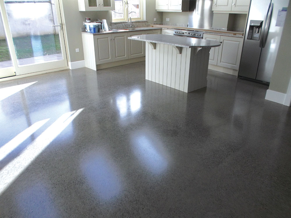 Platinum-finish-polished-concrete-floors-by-PMac - SelfBuild (1000 x 747 Pixel)